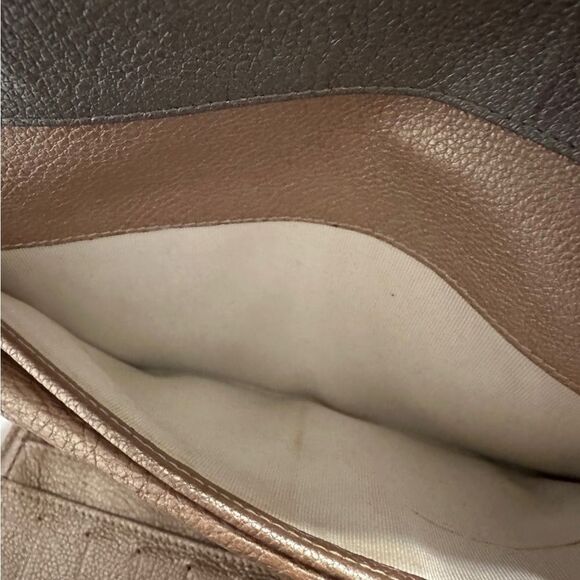 Chanel Metallic Gray Quilted Wallet - Picture 7 of 13